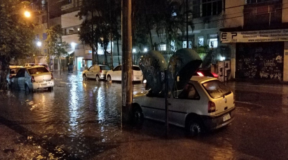 São José dos Campos registra 2 dias de chuva em meia hora