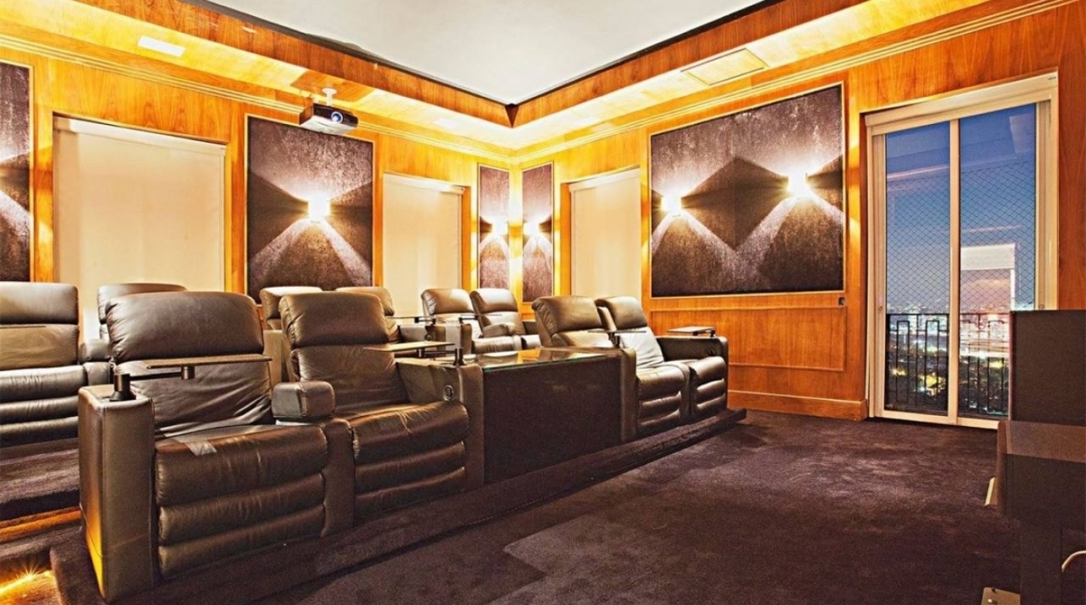 Apartamento milionário de Luciana Gimenez