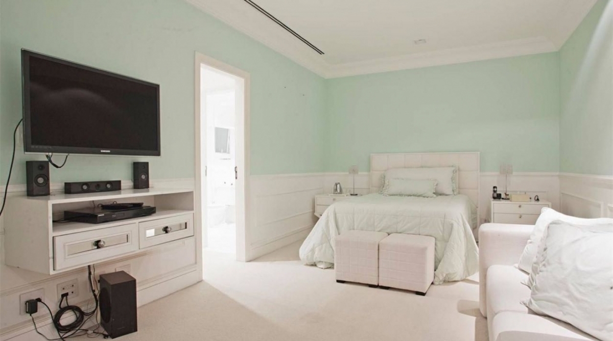 Apartamento milionário de Luciana Gimenez