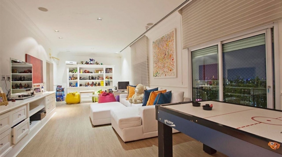 Apartamento milionário de Luciana Gimenez