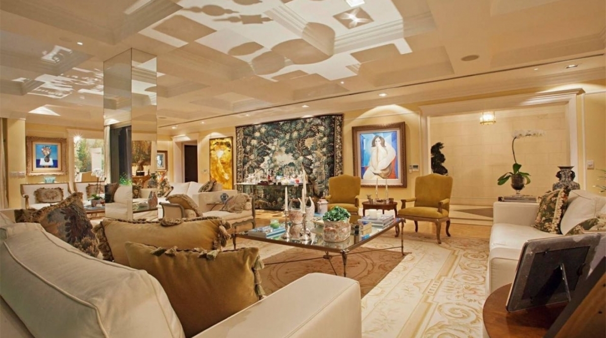 Apartamento milionário de Luciana Gimenez