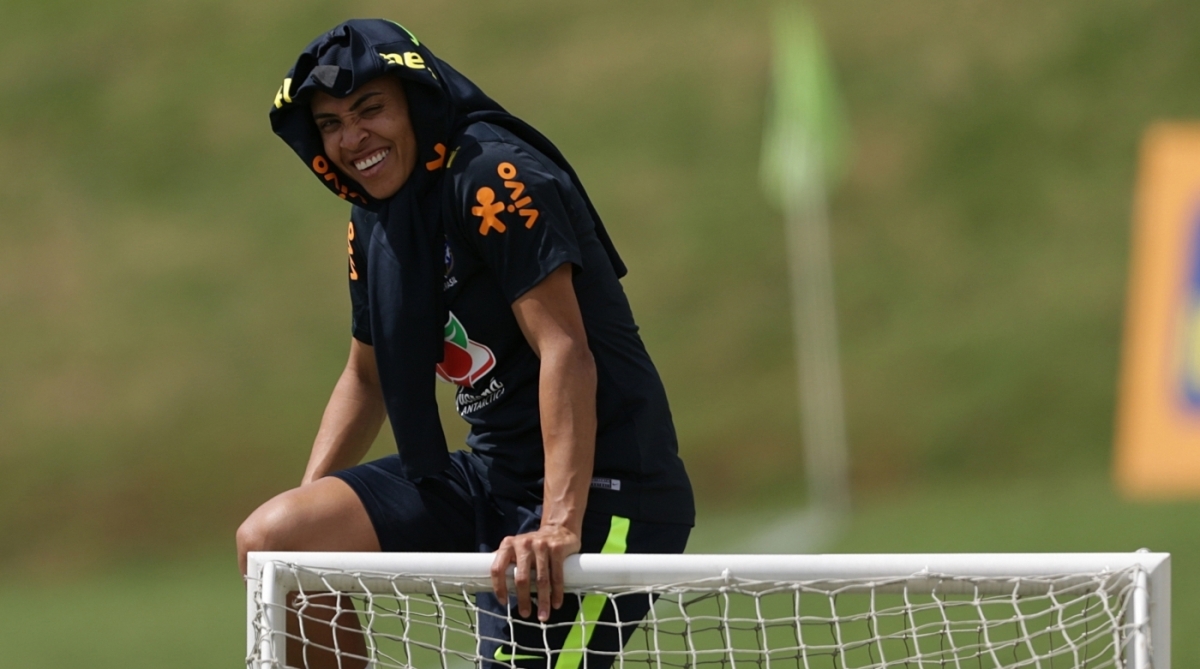 Especial - Treino da Sele&ccedil;&atilde;o Brasileira de Futebol Feminino para disputa da Copa America no Chile em Abril. Local: Granja Comary, Teres&oacute;polis - Rio de Janeiro.Na foto FOrmiga ( Miraildes Maciel Mota), duas vezes vice-campe&atilde; ol&iacute;mpica e uma vez vice-campe&atilde; mundial de futebol feminino. Foto: Daniel Castelo Branco / Ag&ecirc;ncia O Dia