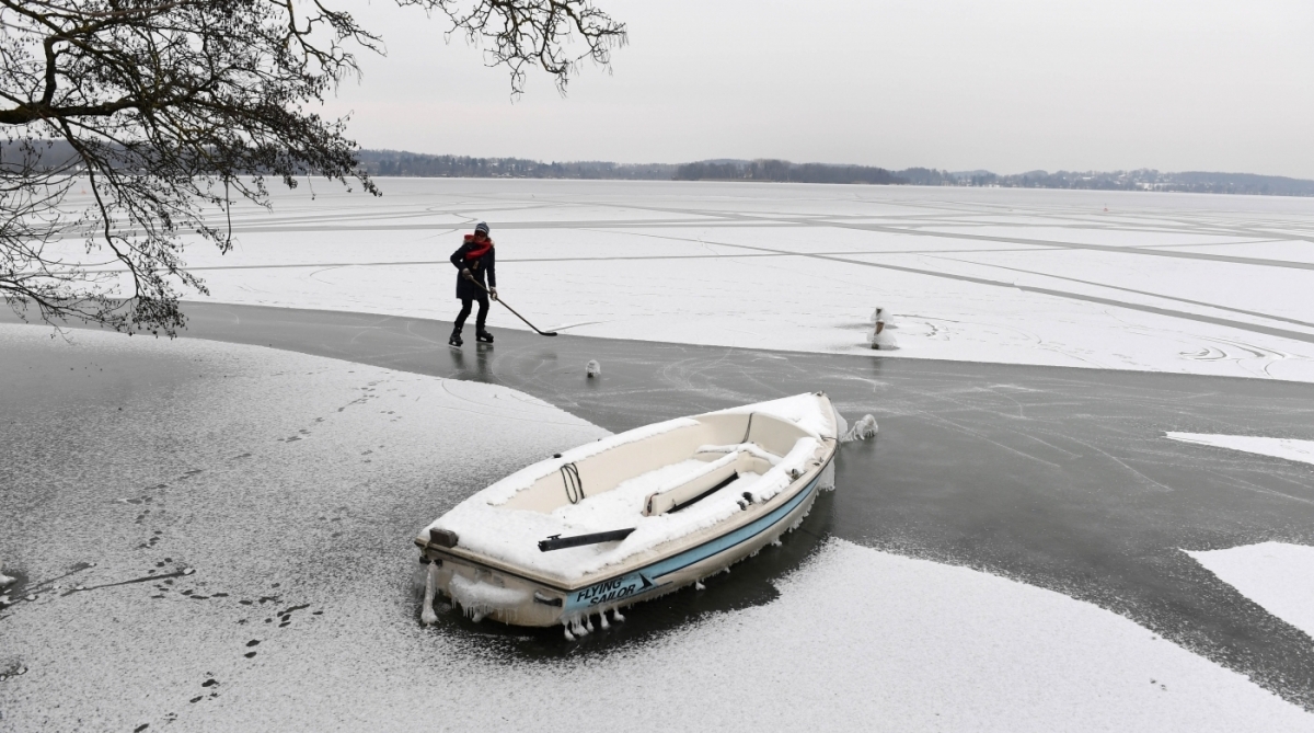 Onda de frio na Europa deixa 48 mortos, Mundo e Ciência