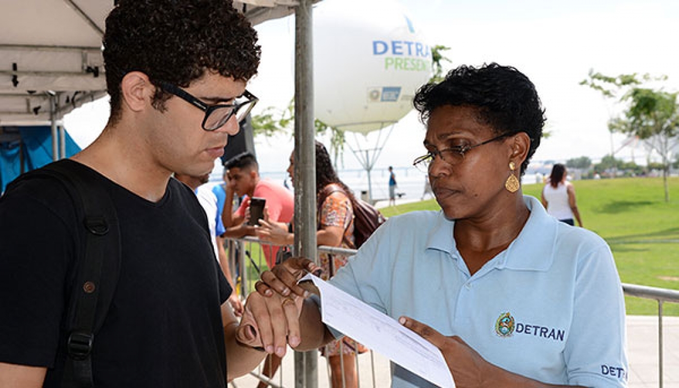Detran Presente continua na Central do Brasil e no Rio Comprido - Divulgação