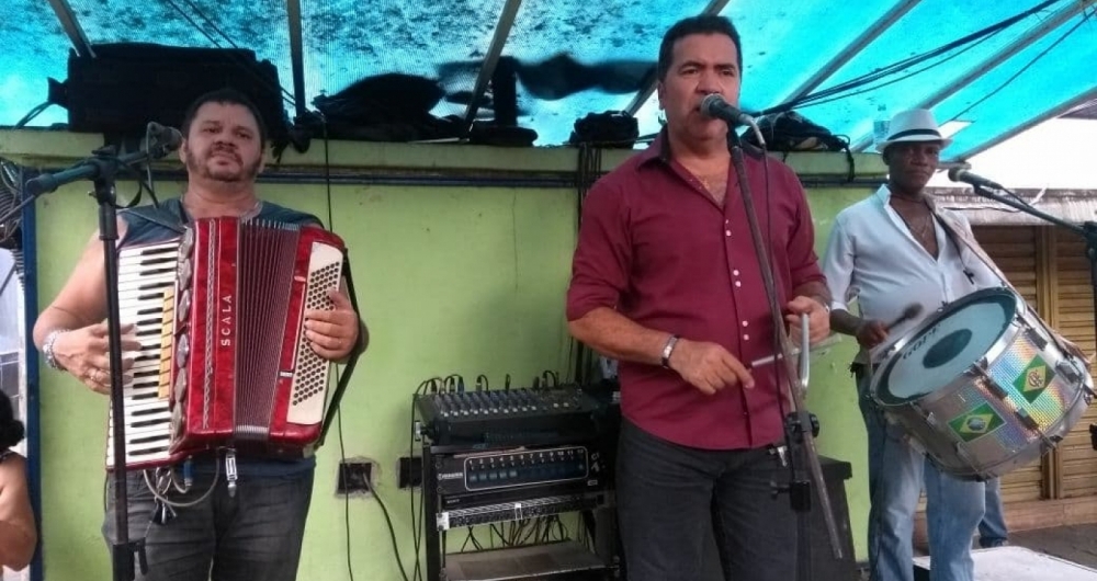 Chico Souza e Trio Tapero� nos palcos da Feira de S�o Crist�v�o