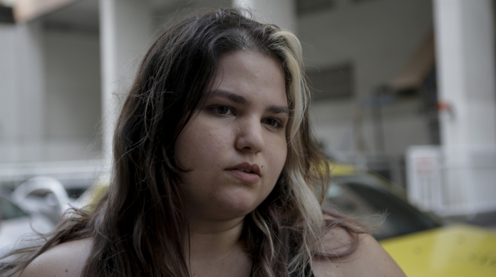 FERNANDA DOS REIS, 23 anos, desempregada, mora em Caxias.