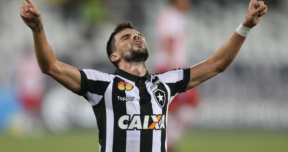 06/03/2018. O jogador Pimp�o comemora seu gol durante a partida entre Botafogo x Bangu no Estadio Nilton Santos, v�lida pela 4� Rodada da Ta�a Rio (2� Turno do Campeonato Carioca. Foto -  Vitor Silva / SSPress / Botafogo