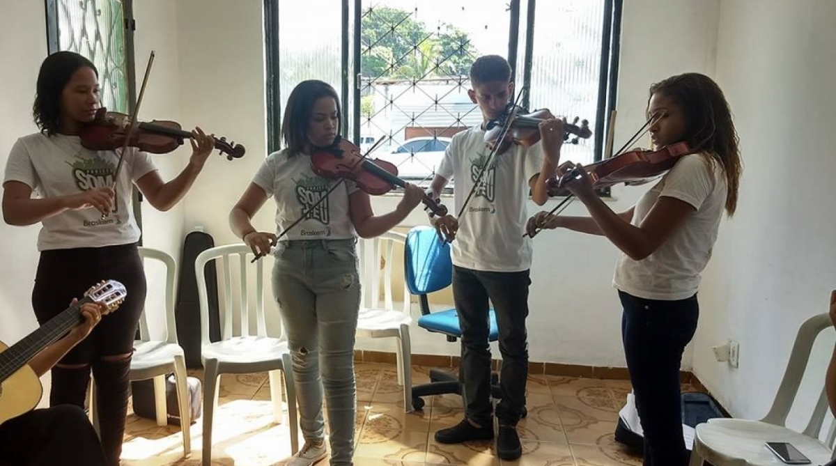 Projeto funciona em Duque de Caxias há dois anos. No ano passado uma sede foi construída em Campos Elíseos