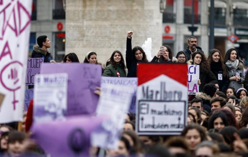 Espanha celebra o Dia Internacional das Mulheres com greve geral sem precedentes em defesa de seus direitos.