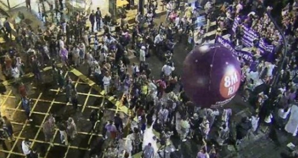 Mulheres em ato no Centro do rio