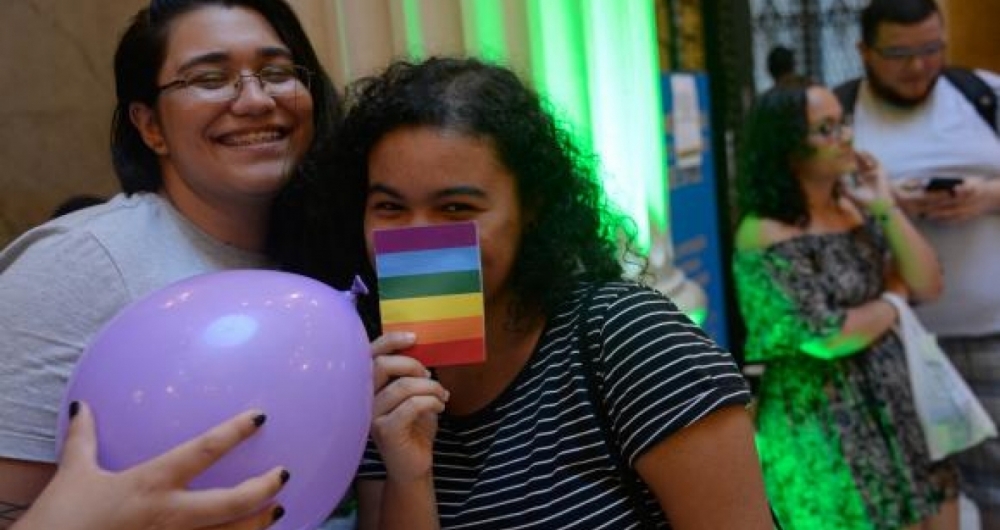 Manifesta��o em 2017 contra a homofobia no CCBB do Rio de Janeiro, ap�s casal de l�sbicas denunciar ter sido v�tima de insulto e preconceito em visita ao local.