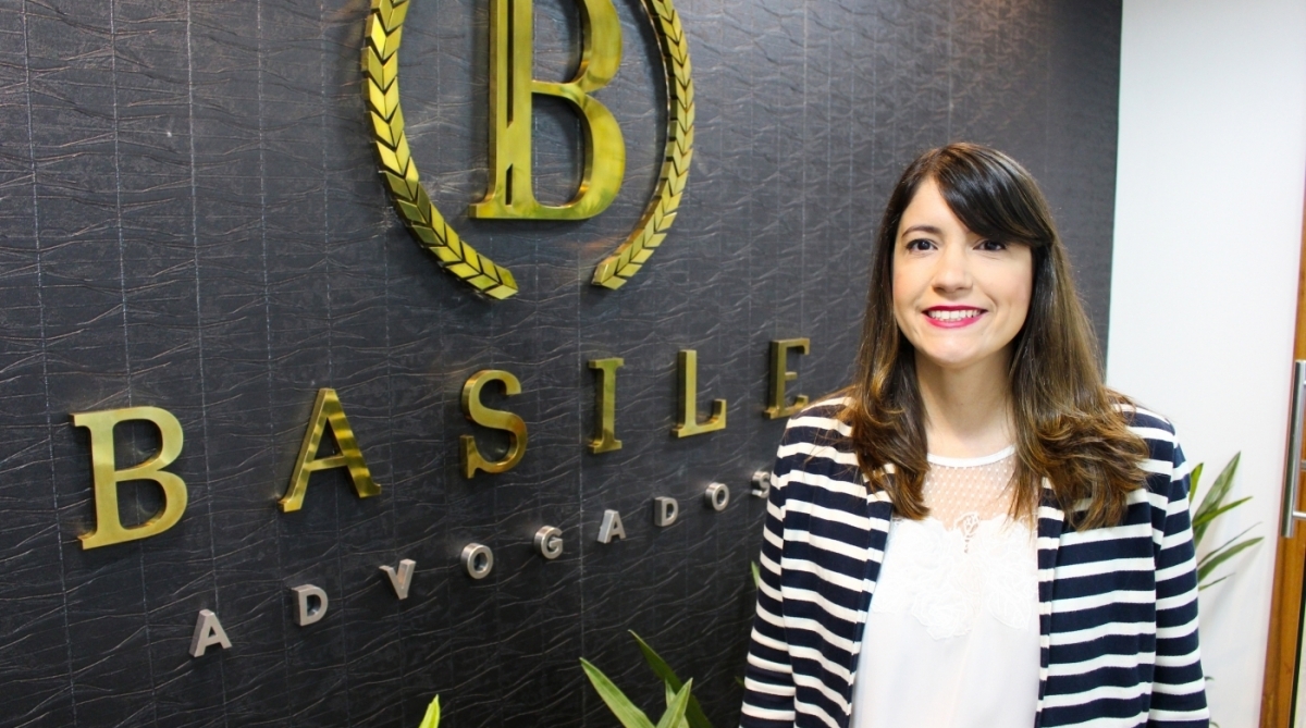 GISELA GALCERAN, Basile Advogados