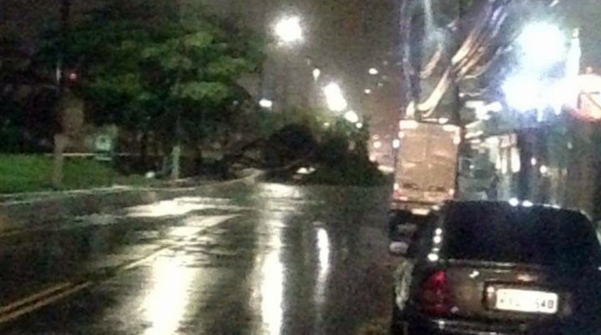 Macaé, na Região dos Lagos ,debaixo d'água