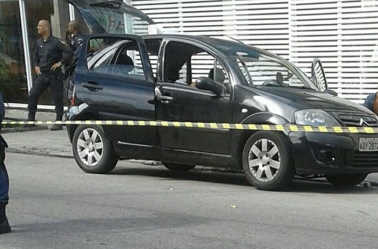 Dentista que usou arma de policial para matar amigos em Niterói é condenado 