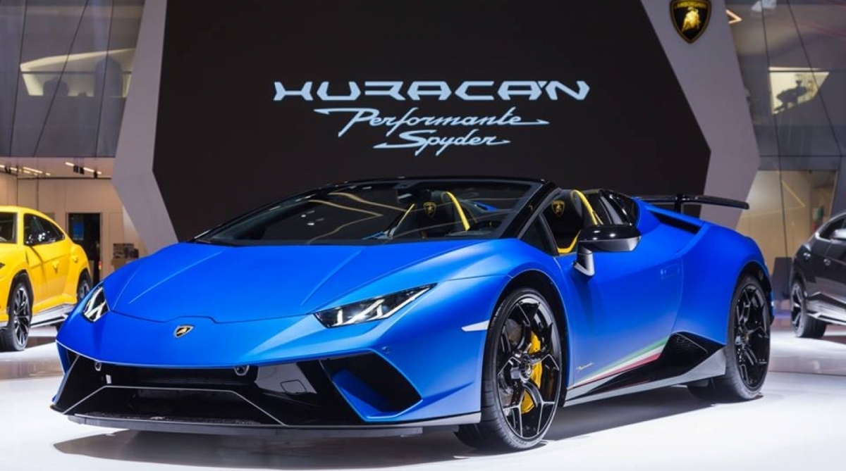 Lamborghini Huracan Performante Spyder faz de 0 a 100 km/h em 3,1 segundos e alcança 325 quilômetros de velocidade máxima
