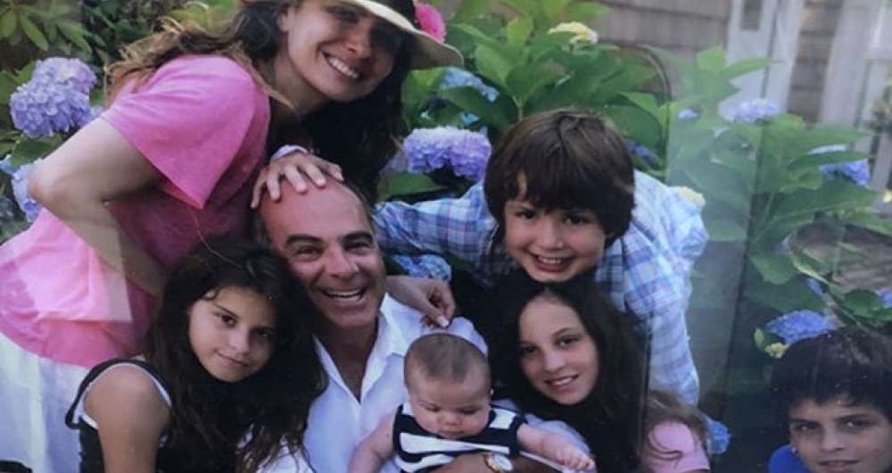Luciana Gimenez com ex-marido e filhos