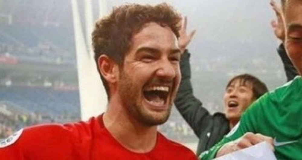 Alexandre Pato � admirador de atriz chinesa