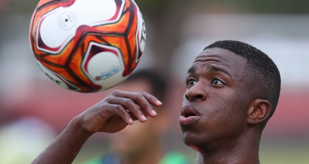 Vinicius Junior, decisivo na Libertadores, estar� em campo hoje diante da Portuguesa, em Cariacica 