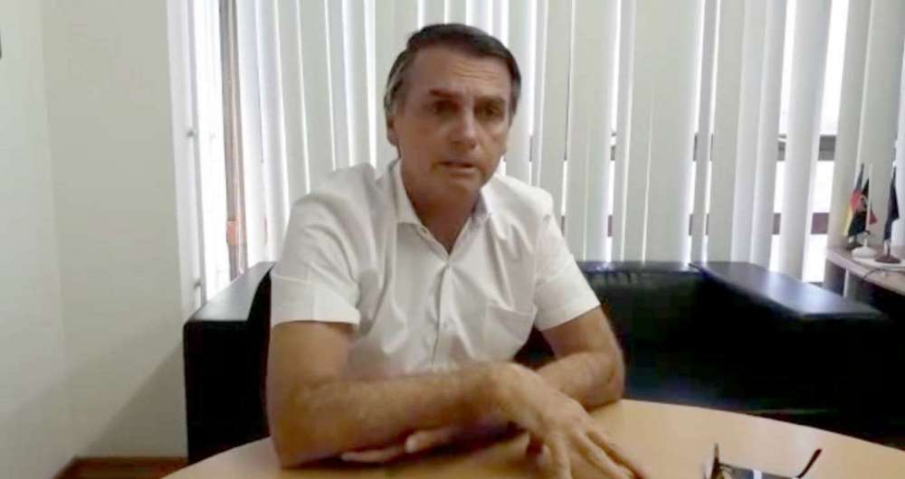 Jair Bolsonaro fala sobre op��o pelo sil�ncio no caso Marielle Franco