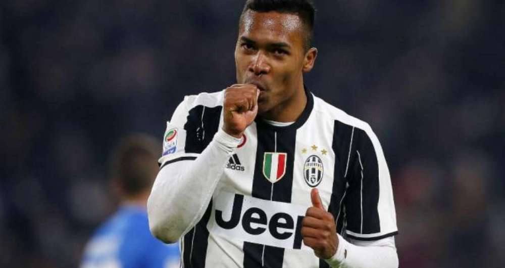 Alex Sandro foi cortado por les�o