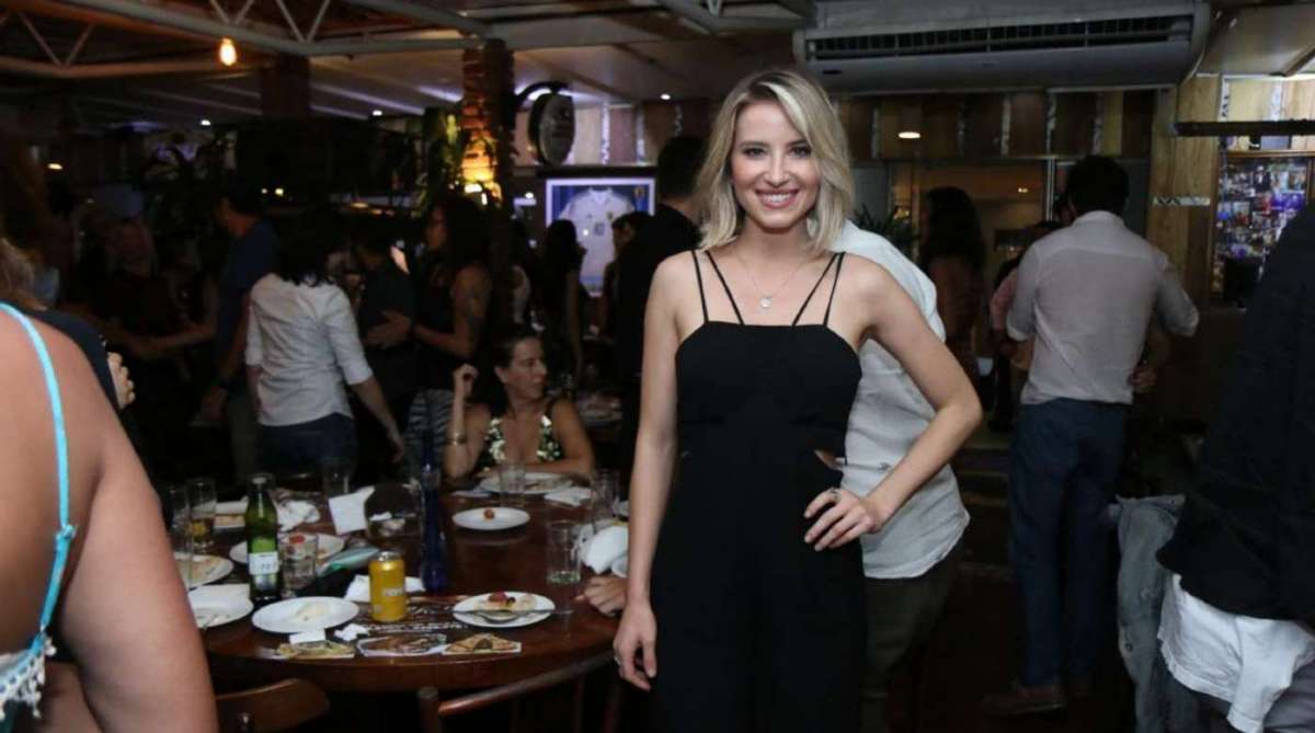 Bruno Cabrerizo e Vitória Strada