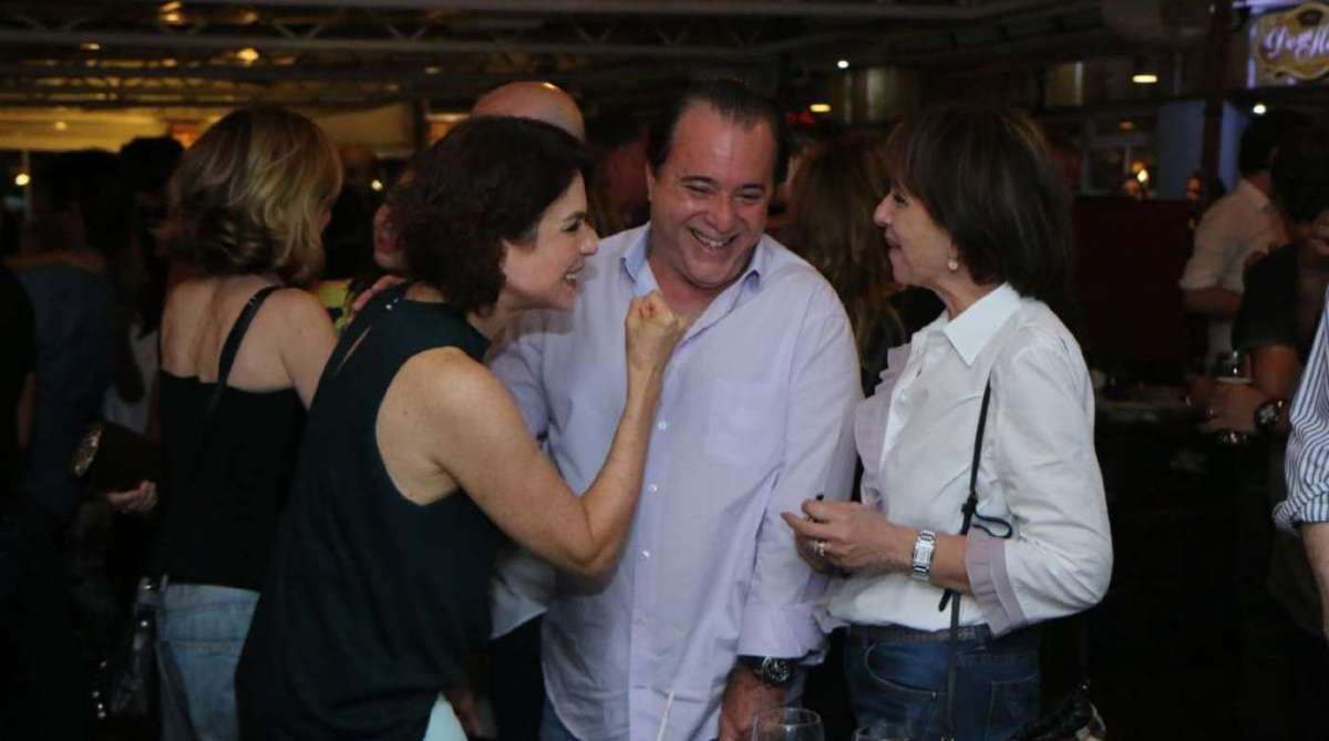 Bruno Cabrerizo e Vitória Strada