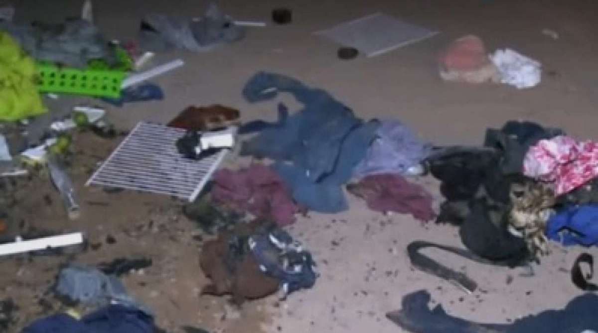 Manifestantes invadiram abrigo, expulsaram venezuelanos, espalharam e queimaram seus pertences.