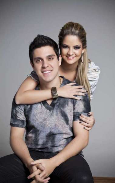 A dupla Maria Cecília e Rodolfo também vai marcar presença na festa 