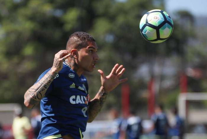 Guerrero pode deixar o Flamengo