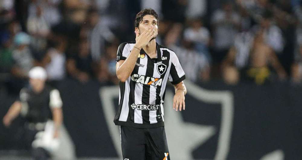 Igor Rabello fez o gol da classificação do Botafogo