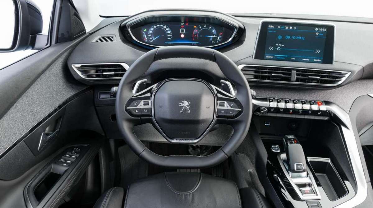 Peugeot lança oficialmente SUV de sete lugares no Brasil