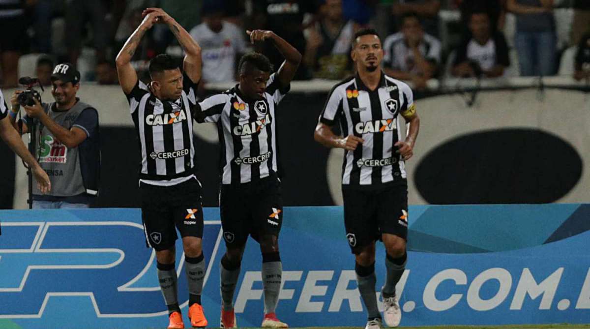 2018-03-21. Partida entre Vasco da Gama x Botafogo no Est&aacute;dio Nilton Santos (Engenh&atilde;o), v&aacute;lida pela semifinal da Ta&ccedil;a Rio (2&ordm; Turno do Campeonato Carioca). Foto - Daniel Castelo Branco / Ag&ecirc;ncia O Dia