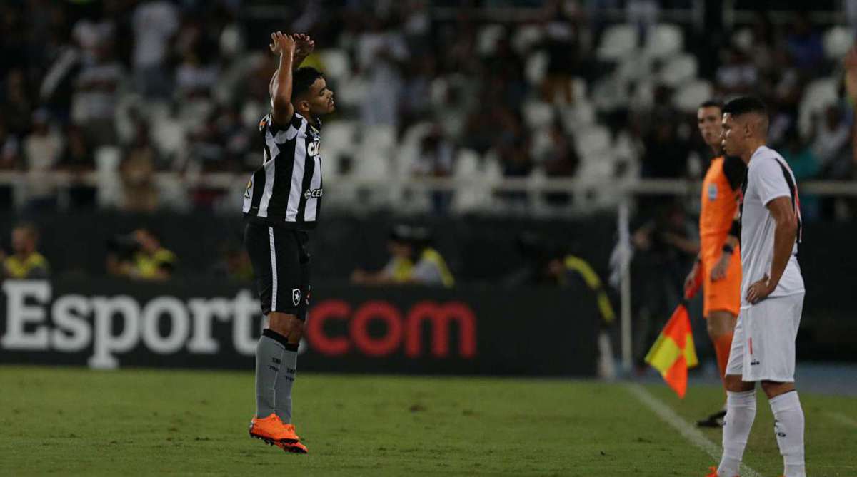 2018-03-21. Partida entre Vasco da Gama x Botafogo no Est&aacute;dio Nilton Santos (Engenh&atilde;o), v&aacute;lida pela semifinal da Ta&ccedil;a Rio (2&ordm; Turno do Campeonato Carioca). Foto - Daniel Castelo Branco / Ag&ecirc;ncia O Dia