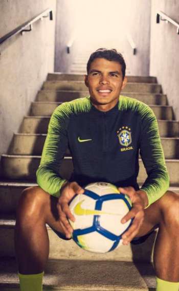 Brasil lana uniforme para a Copa do Mundo da Rssia