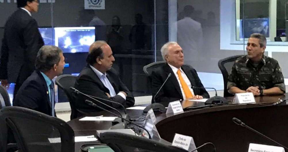 Michel Temer em reuni�o com o Gabinete da Interven��o Federal no Rio (GIFRJ)