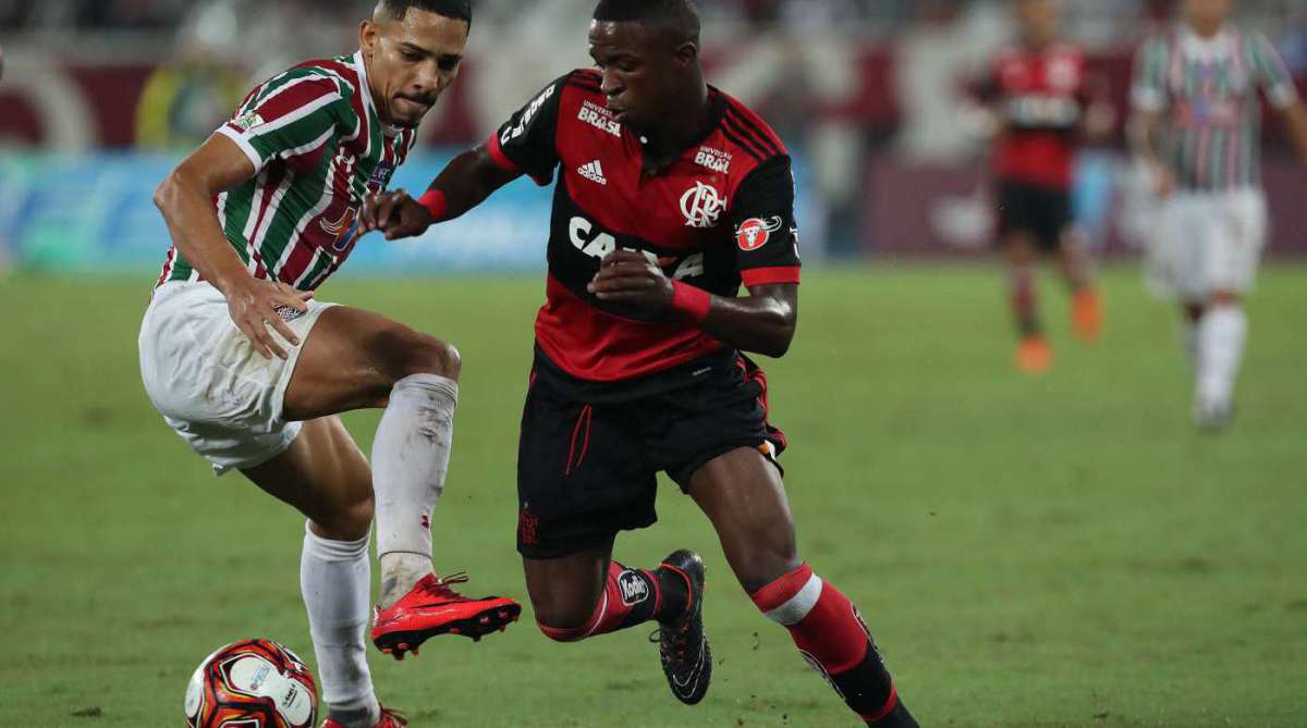 Vinicius Junior contra o Fluminense na partida desta quinta-feira - Alexandre Brum