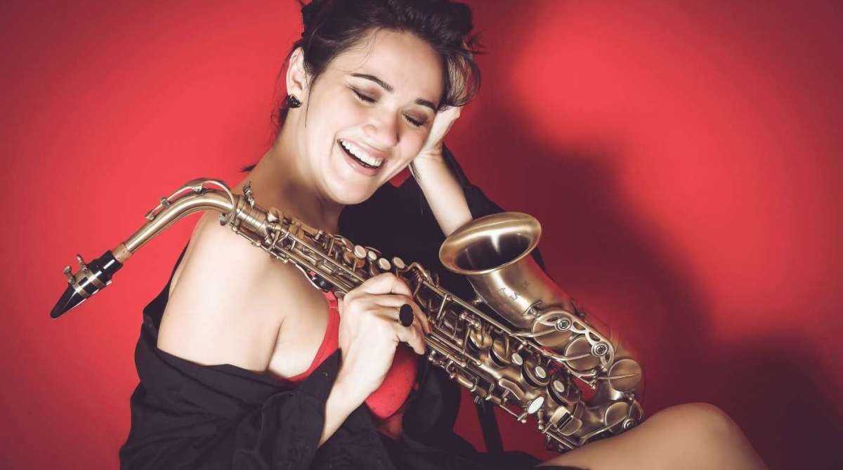 Há dois meses do Dia dos Namorados, ensaios sensuais como opção de presente para o amado (a) viraram uma febre no Rio