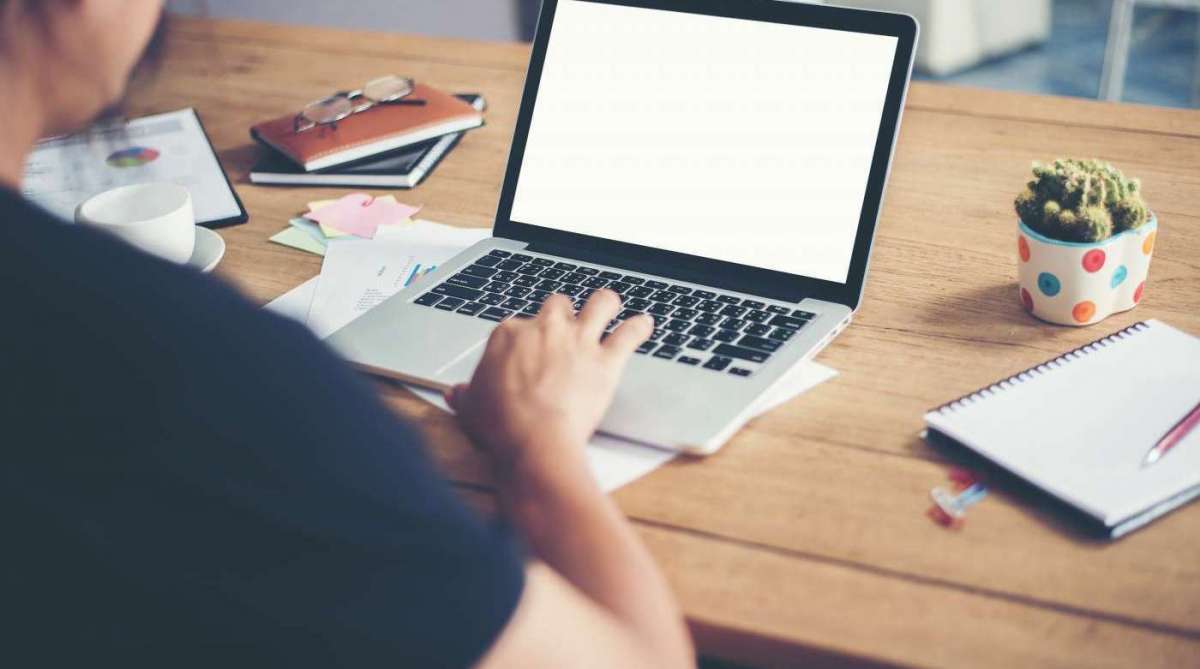 Cerca de 27,2% dos trabalhadores consideram que a diferen&ccedil;a da qualidade de conex&atilde;o &eacute; um dos maiores contratempos desse modelo de trabalho