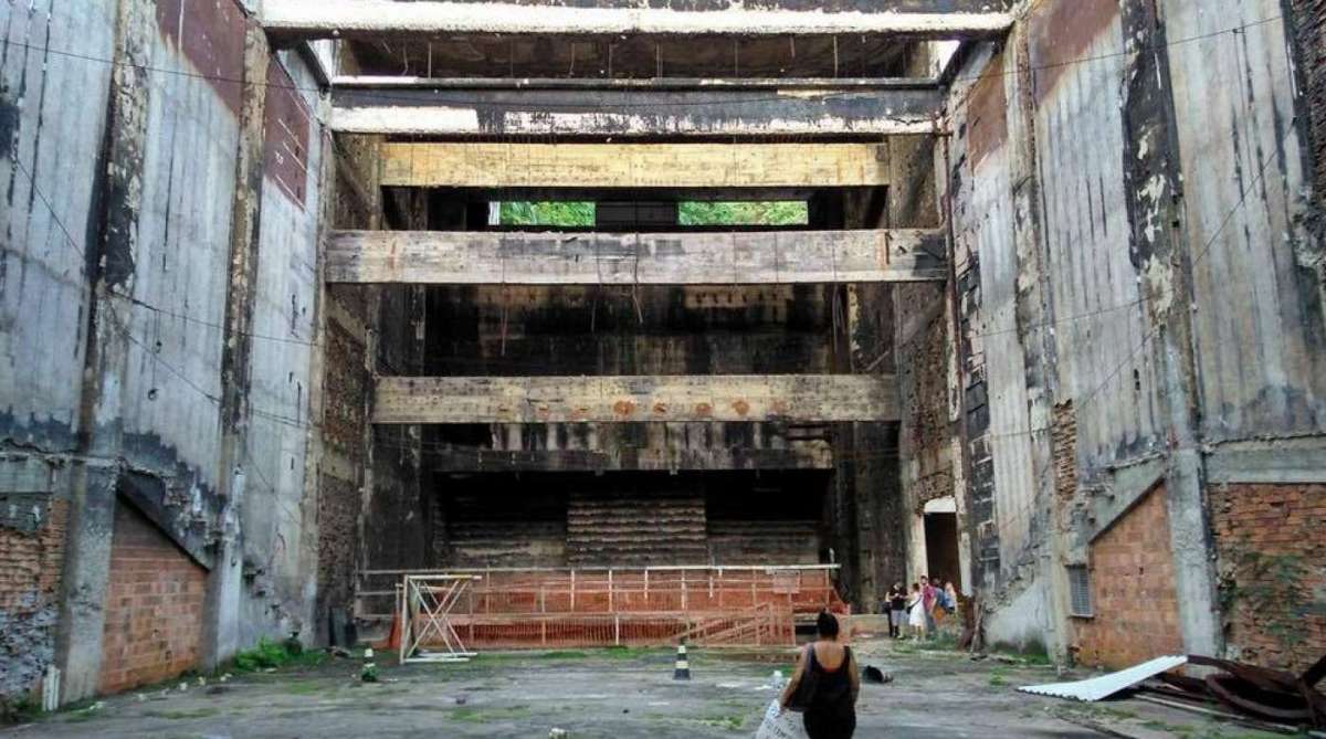 Teatro que se transformou em ruínas | Rio de Janeiro | O Dia