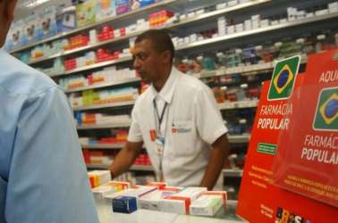Farmácias de todo país enfrentam falta de medicamentos, revela levantamento do CFF