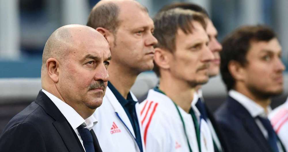 Stanislav Cherchesov, t�cnico da R�ssia: medidas para evitar esc�ndalo