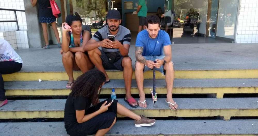 Falta d'�gua no IML atrasou libera��o do corpo de Davidson Farias