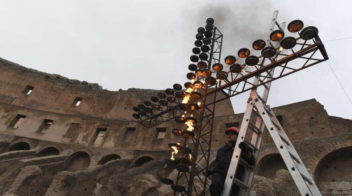 A Via Crucis no Coliseu nesta sexta-feira à noite estará sob vigilância particular - AFP