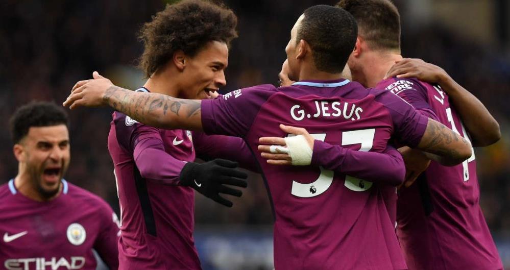 Manchester City está com a mão na taça