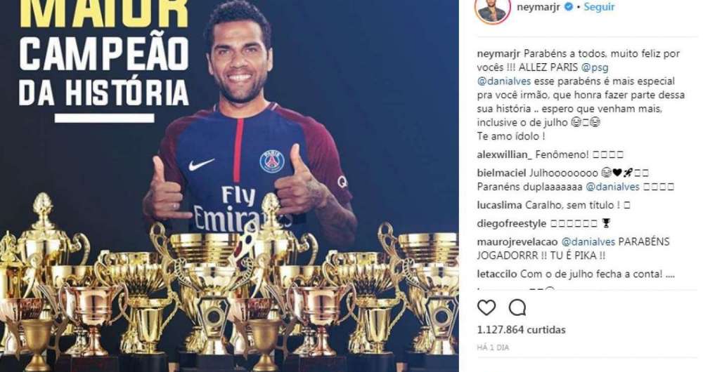 Neymar enaltece Daniel Alves e o PSG