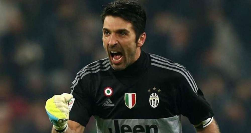 Buffon elogiou Cristiano Ronaldo