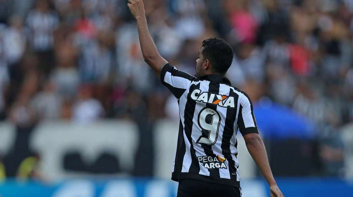 Brenner em atuação contra o Vasco