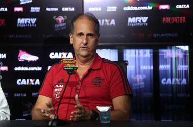 Flamengo anuncia saída do diretor das categorias de base e define substituto