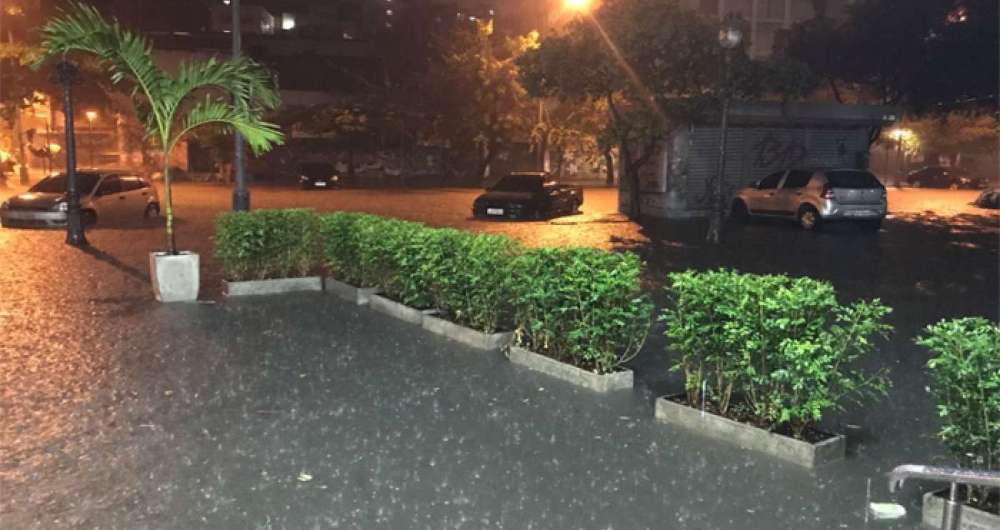 Rio tem registro de chuva forte em diversos pontos