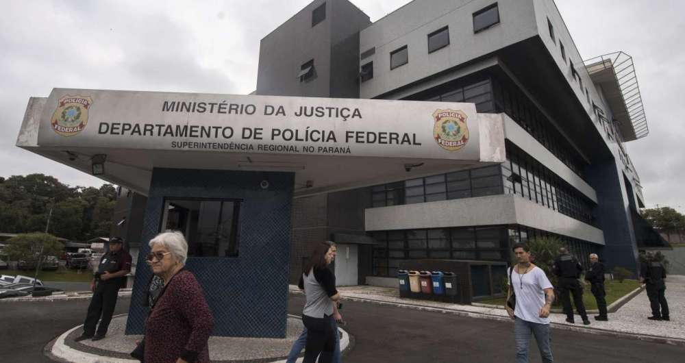 Carceragem da Pol�cia Federal em Curitiba